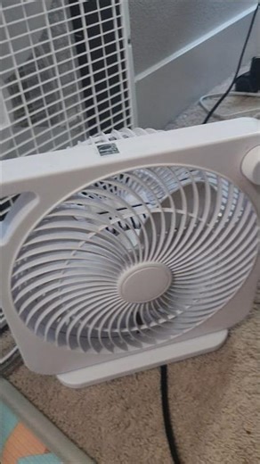 mainstays white box fan