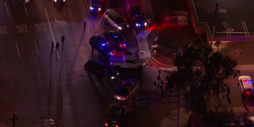 Officers open fire on stolen car suspect who shot randomly in Phoenix