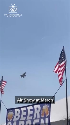 Air Show UFO #Ufo #uap #uaps #space #caughtoncamara #aliens