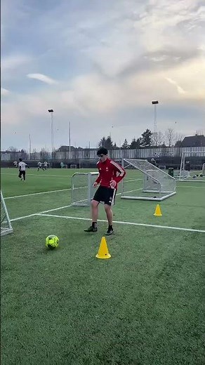 Finishing Drill To Sharpen Your Shooting 🎯⚽🔥🎬 @pradas_ac