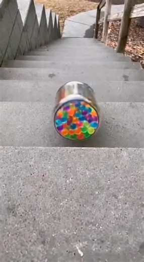Colorful Jar Break Experiment with Bouncing Balls