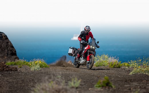 DesertX and DesertX Discovery - Dream Wilder. Discover.