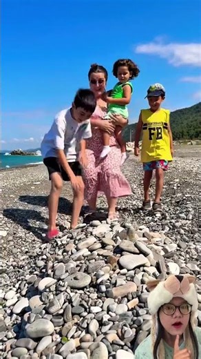 A HAT FALLS OFF AND IT TURNS OUT THAT THE PERSON IS SLEEPING‼️TUGKANEFE