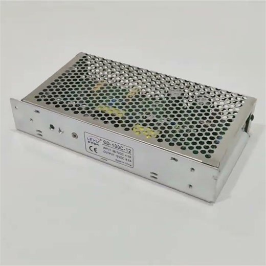 Compact & Efficient: LEYU SD Series DC-DC Converters