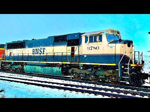 BNSF SD70MACs on their Final Runs Before Storage...