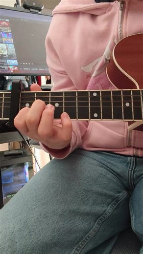 tuto: Feel Good Inc. - Gorillaz #fyp #chords #cover #guitar #tuto