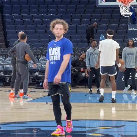 Birthday buckets loading... | Golden State Warriors