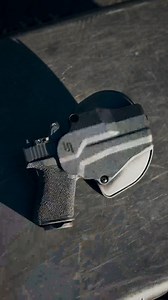 Safariland Group on Instagram: "🔥 Fit Update: SOLIS for Glock 17 & 19, light and non-light available 🔥 🔗 in bio"