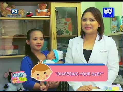 Doctors On TV: Changing baby's diaper (Step-by-step)