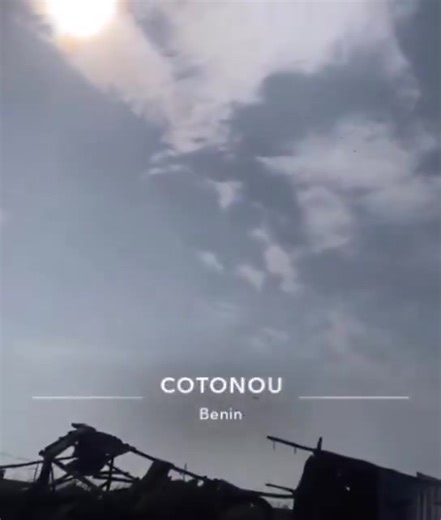 198K views · 1.9K reactions | Nigerian Air Force fighter jet evading gunfire from putchists on the ground yesterday in Cotonou, Benin. | Nigerian Military Gallery | Facebook