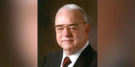 Former University of Southern Mississippi president Dr. Shelby Thames dies at 89