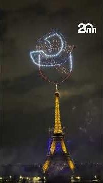 Les images du traditionnel feu d’artifice du 14 Juillet sur la tour Eiffel