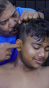 Ear Massage by Asim Barber #earmassage #oilmassage #headmassage #relax #asmr | Barber Club