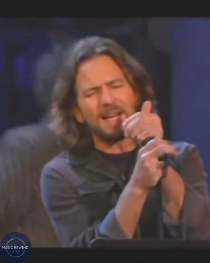 R.E.M. with Eddie Vedder - Man On The Moon - Music Rewind Favorite Clips