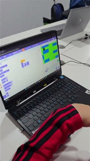 Scratch, C++, Python - cursuri de programare pentru copii în Pitesti.#programare #robotica #lego