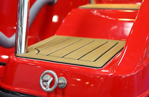 How to Repair Gelcoat on a Boat? Here's Our Step by Step Guide