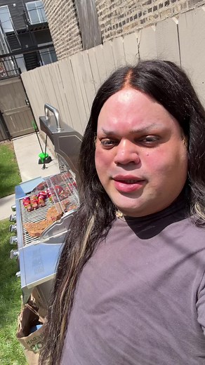 Outdoor Summer Vibes: Backyard Grill, Gazebo & Makeup Fun