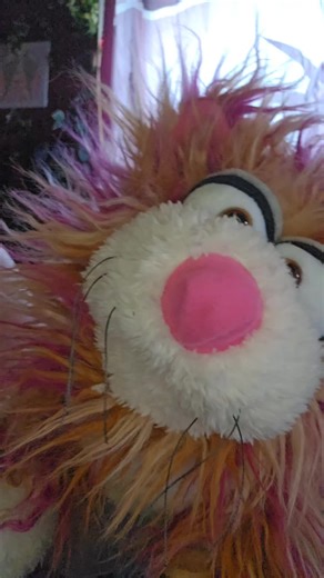 Hilarious Puppet Comedy with Masked Skull