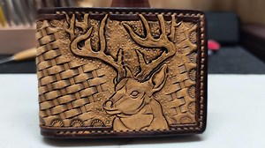Handmade Whitetail Buck Bi-fold Wallet - Etsy