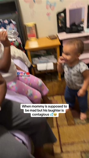 𝐉𝐨𝐲 & 𝐉𝐞𝐫𝐞𝐦𝘆 🇳🇬🇺🇸 on Instagram: "When mommy is supposed to be mad but his laughter is contagious 💦🥹 #viralreels #viral #fyp #mom #relatable #parenting #reels #thegracious_jayz"