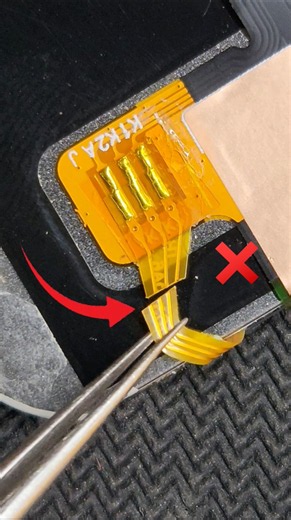FIX Broken Flex Display Light Repair #shorts #repair #youtubeshorts #tips #microsoldering #trending