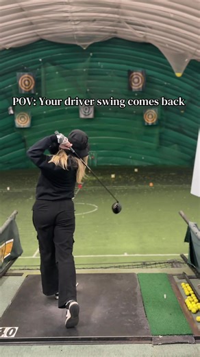 How’s your golf game right now? I figured out my driver again!!! I’m going insane not being outside golfing 🥲🥲#indoorgolf #golfpractice #fyp #golfswing #girls