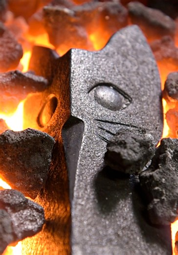 Torbjörn Åhman on Instagram: "Scrap Angle Iron Cat Figurine #blacksmith #metalworking #sculpture #figurines"