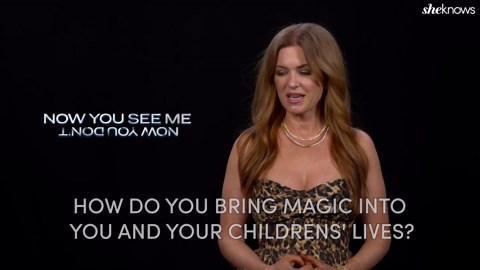 'Now You See Me: Now You Don't' Actress Isla Fisher Says ‘Being a Mom Is the Ultimate Magic Act'
