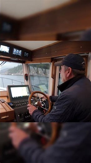 Easily hitting 40 knots! 💨