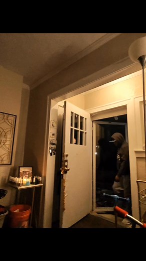 MANNNN 🤣🤣🤣🤣🤣🤣🤣🤣🤣🤣🤣🤣 HE WAS SPOOKED AT THE FAKE COCKROACH #PRANKS #COCKROACH #SPANKYS #419FLINTSTONE #LaneRIDLEY #BigDaddyLANE #ToledoOHIO #Jet2HOLIDAY | Lane Ridley