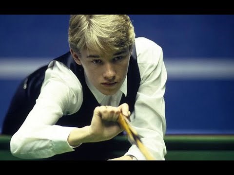 STEPHEN HENDRY vs CLIFF THORBURN - 1987 Winfield Masters Snooker (Quarter Final)