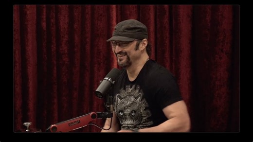 Joe Rogan Experience #2310 - Robert Rodriguez