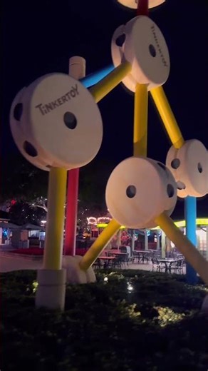 Biggest Tinkertoy ever at Disney Springs. Christmas 2025. #toystory #disney #disneymoms