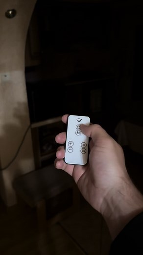 How to Use a Remote Control for LED Lighting