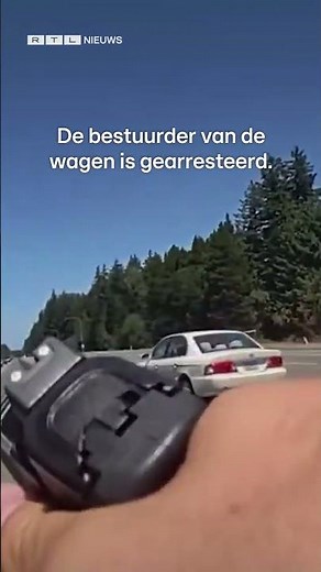 Politie in de VS stopt achtervolging met speciale grijper | RTL Nieuws