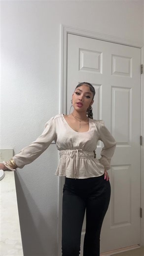 Genesis morales (@moralesflaca00)’s videos with sonido original - audios