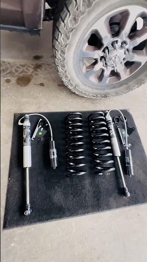 RAM 2500 Leveling Kit #Fox #Springs #Accessories