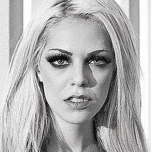 Mayra Dias Gomes – Age, Bio, Personal Life, Family & Stats | CelebsAges