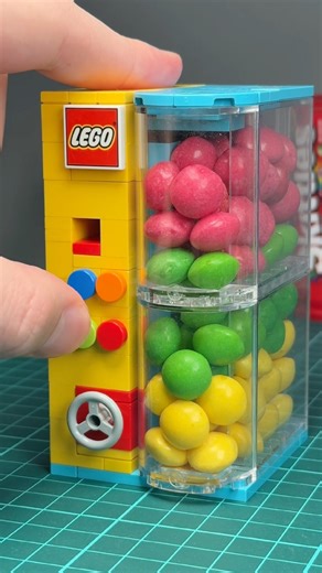 Working Mini Lego Candy Vending Machine #lego