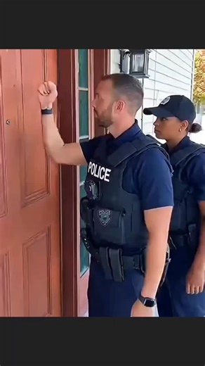memelogist on Instagram: "Instagram reel two police officers knocking on a door, only to be hilariously mimicked by a pet green conure parrot inside, repeating phrases like "Who's there?" and "Open the door" before bursting into laughter, prompting the officers' amused "No way" reaction. Shared by @photo5065 , an account focused on photography, on November 12, 2025, the clip echoes recent viral parrot-police interactions circulating online, garnering 14 likes and a single reply of laughing emoji