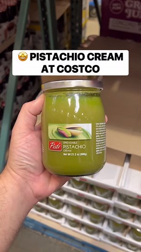 🤩 Pisti Pistachio Cream is at Costco! This smooth, creamy, and DELICIOUS Pistachio cream is spreadable and PERFECT for baking! 🙌🏼 Imagine it warmed up and drizzled over ice cream...🤤 Get this 21oz jar for $12.79 #costco #pistachiocream | Costco Buys
