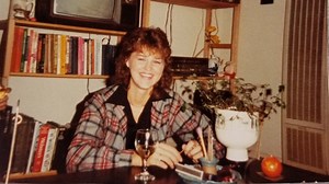 Former LAPD detective who murdered her ex-lover's wife, hid crime for decades remains behind bars