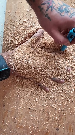 Mark it down—no clogs, no stress! 🖊️💪 The OX Tools Clog-Free Marker keeps the lines crisp and the job moving. No more shaking, no more wasted markers! Who’s adding this to their tool belt? 🔥 #construction #toolsofthetrade #markitup | OX Tools USA