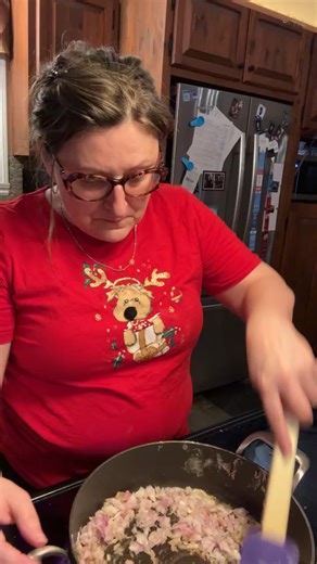 Maria Meriano Business Leader of Tupperware Les Diamants on Reels