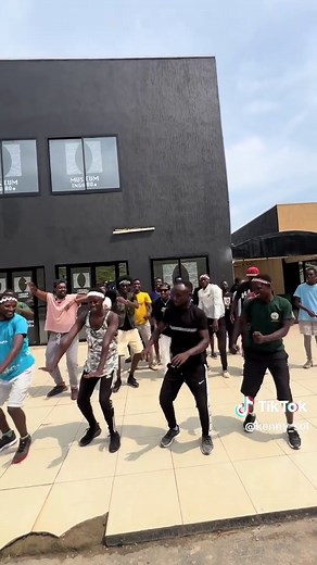 Exploring Phenomena: UFOs and Extraterrestrial Life