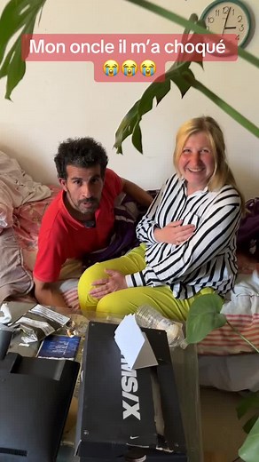 Non mais la il m’a choqué 🤣🤣🤣. #pourtoi #viral #bruxelles #france #belgique #drole #humour