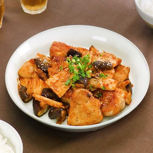 中華調味料はどんな種類があるの？持っておきたい基本の調味料はどれ？ | デリッシュキッチン
