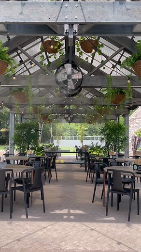 🍹🍉 Luxury restaurant The Doonan opened in the Noosa hinterland yesterday after its owners bought the site 17 years ago. Check out the video, and find out why the place has been years in the making 👇 https://bit.ly/3mj3DVC | Sunshine Coast Daily
