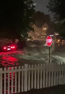 Extreme flash flooding in North Plainfield, Somerset County tonight. Video: @otislulumom/Twitter | Jersey Shore Hurricane News