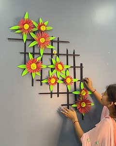 Reusing waste coffee cups _ Amazing wall decor #crafts #coffeecupcraft #homedecor | Deep's CRAFT